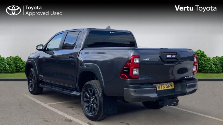 Toyota Hilux Diesel Invincible X D/Cab Pick Up 2.4 D-4D